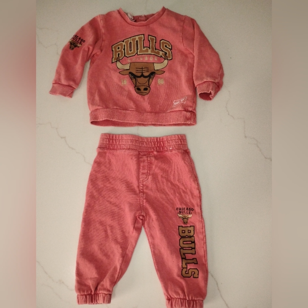 Cotton On Chicago Bulls Toddler Sweatshirt and Pants Set